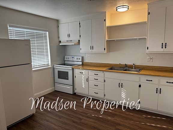 5th image of 1872 5th Ave APT 1