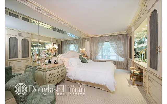 Sold by Douglas Elliman | media 20
