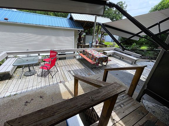 5th image of 5355 Parkway E