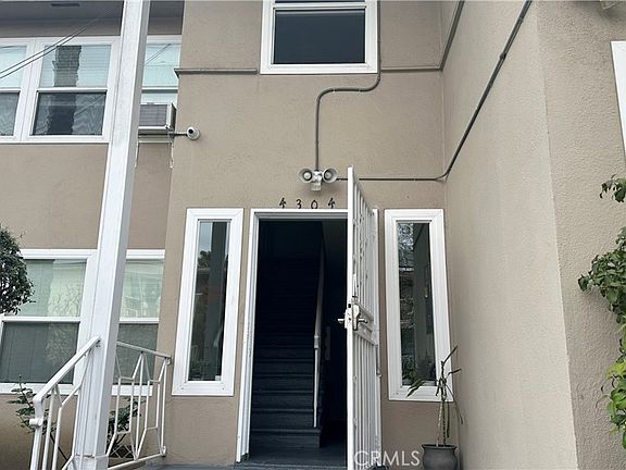 2nd image of 4304 W 5th St