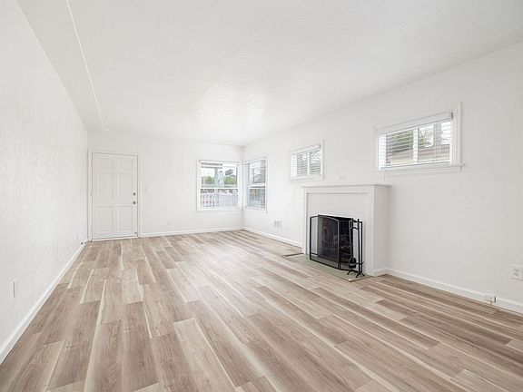 5th image of 4380-88 McClintock St #4388