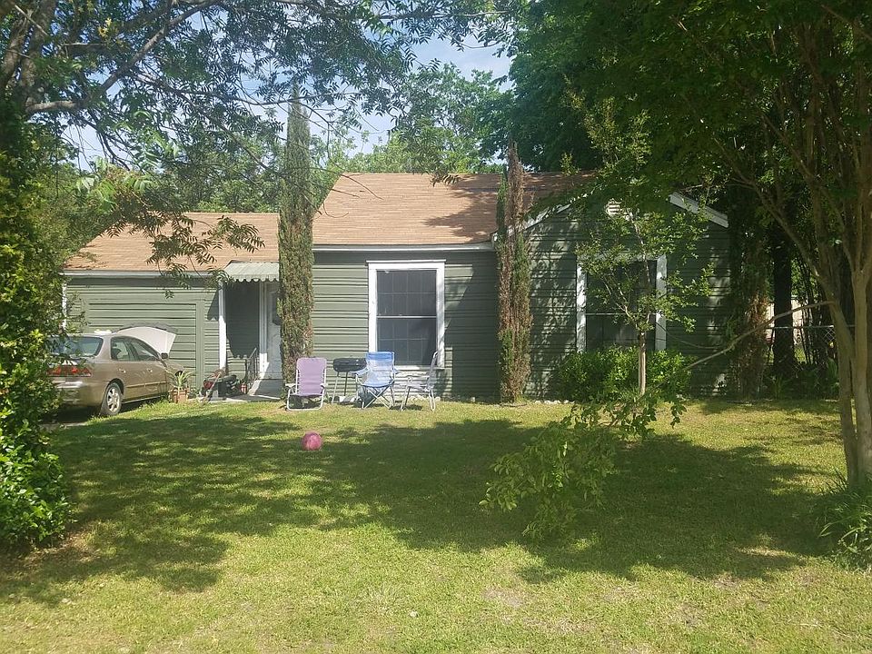 1st image of 1107 Pecan Ave