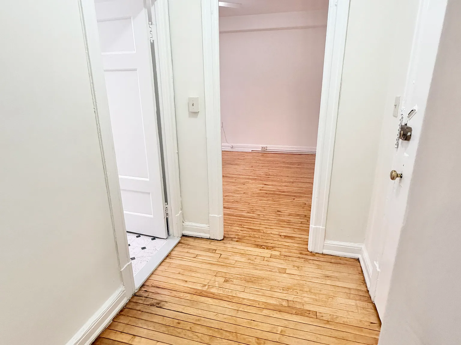 1 bed, $1,995 — Photo 3