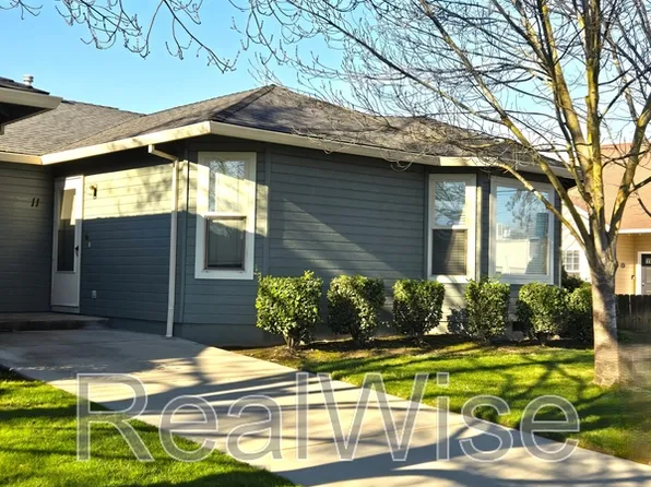 3015 Merriman Rd Unit 11, Medford, OR 97501