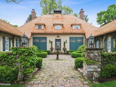 390 N Western Ave, Lake Forest, IL, 60045