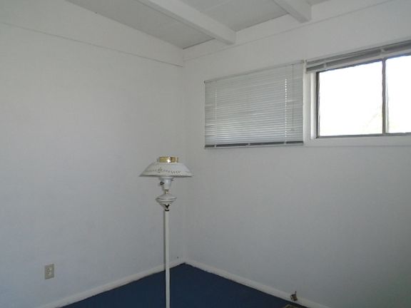 3rd image of 207 Riverview Ave