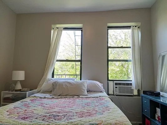 Rented by Fiddler Realty | media 18