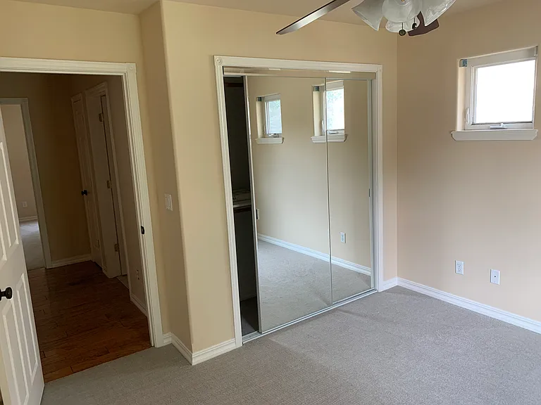 511 Sanders Ave — Photo 9