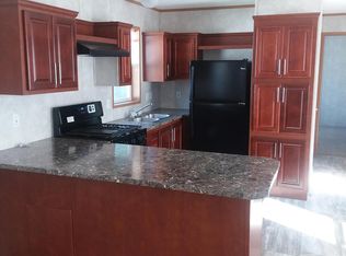 126 Mercury Dr, East Grand Forks, MN 56721