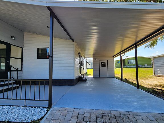 2nd image of 1514 Heather Hill Dr