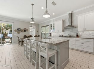 562 14TH Avenue S, Jacksonville Beach, FL 32250