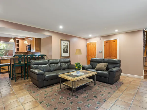 110 82nd Street image 13 of 25