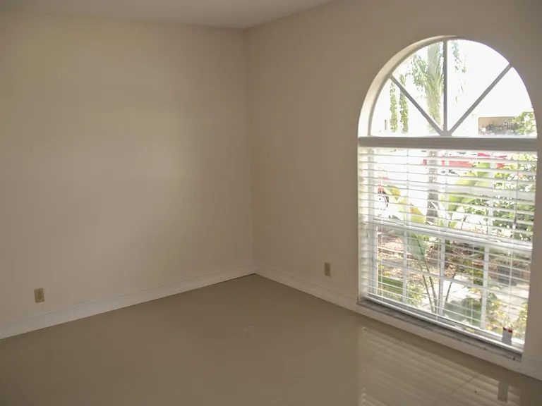 5137 Rosen Blvd — Photo 20