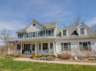 8703 Ravenna Rd, Chardon, OH 44024