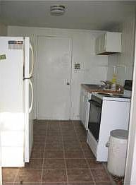 2nd image of 1508 1/2 Fisher St