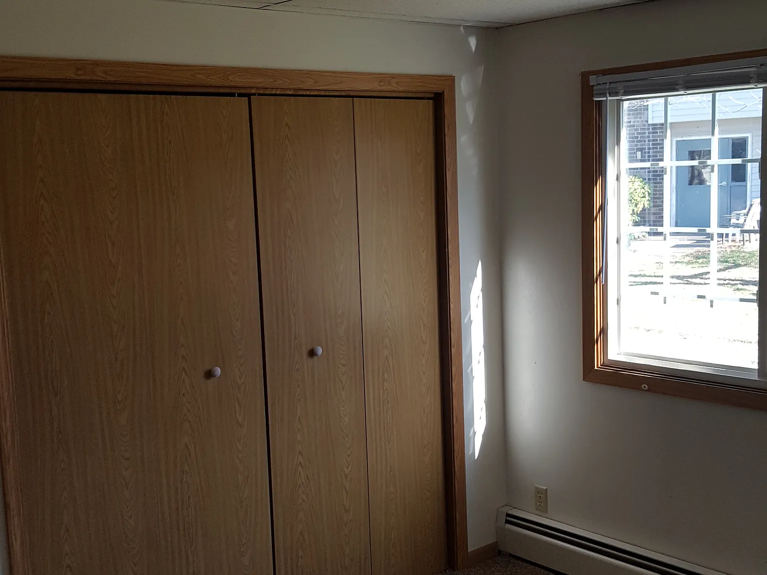 2 bed, 900 sqft, $925 — Photo 2