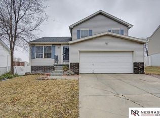 7906 King St, Omaha, NE 68122