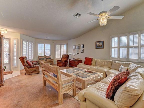 5th image of 412 Peregrine Ave