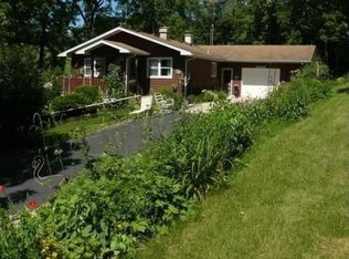 W8446 Sawmill Rd, Blanchardville, WI 53516