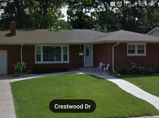 315 Crestwood Dr, Hobart, IN 46342