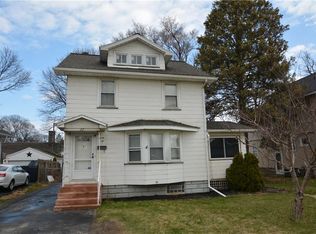 22 Winans St, Rochester, NY 14612
