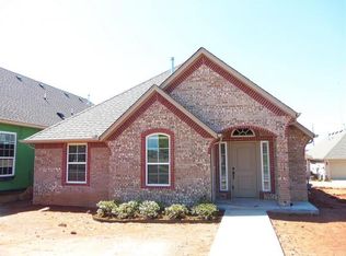 114 Boulevard Du Lac, Norman, OK 73071