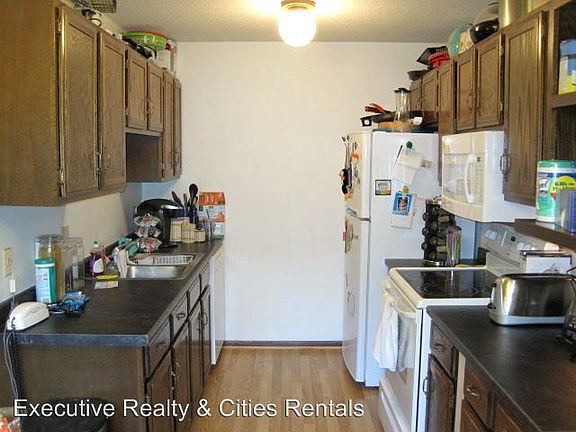 4th image of 5806 26th St W