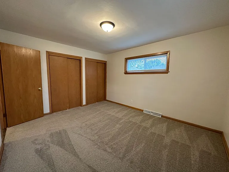 6301-6301A W Lakefield Dr — Photo 11