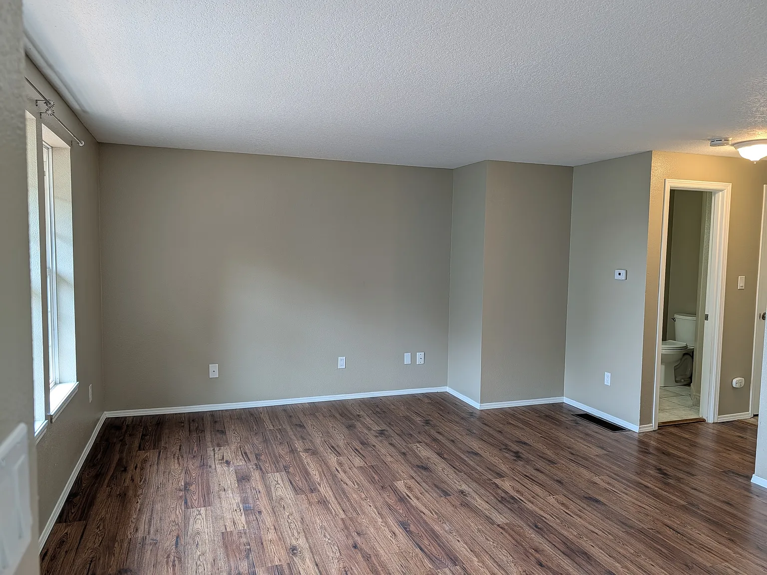 194/196 N 12th Street-Duplex - 1 — Photo 2