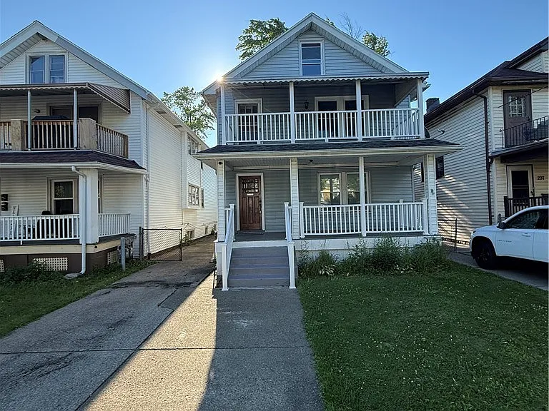 301 Crestwood Ave #UPPER — Photo 1