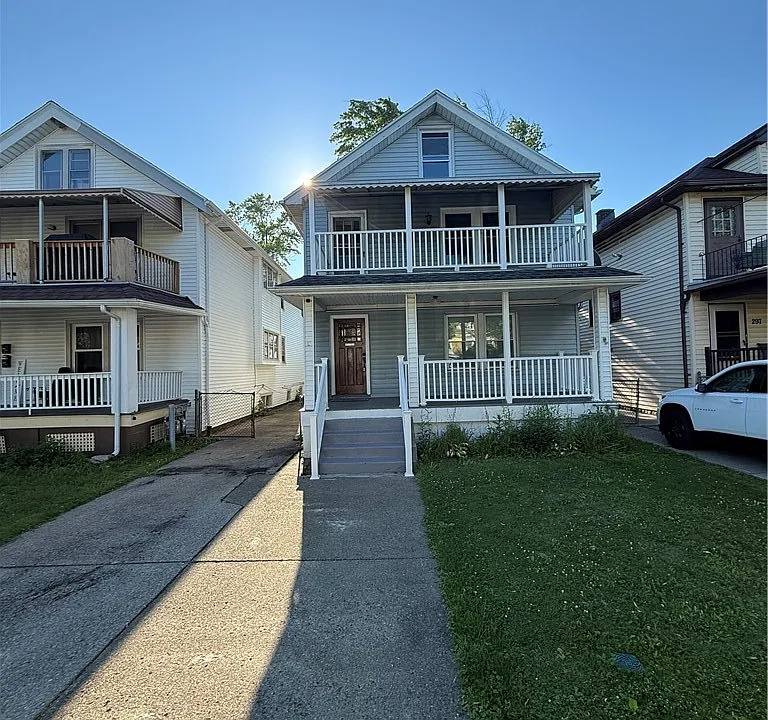 301 Crestwood Ave #UPPER