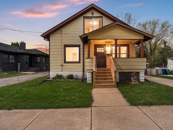 1426 Crooks St, Green Bay, WI 54301