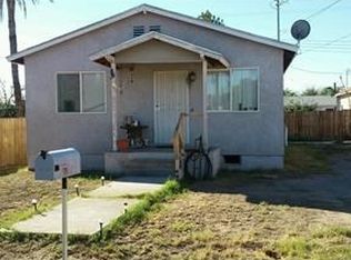 209 Chestnut St, Needles, CA 92363