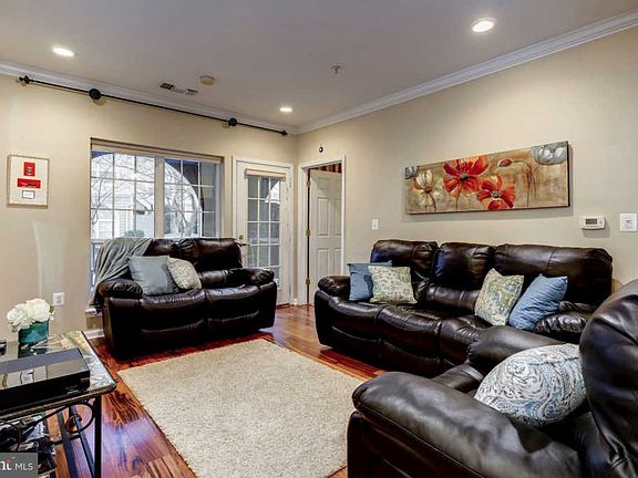 3rd image of 4561 Strutfield Ln APT 3116
