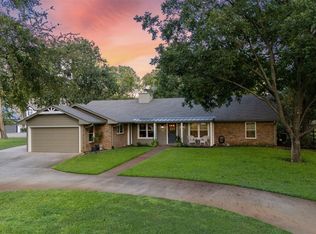 172 Brazos Point Dr, Waco, TX 76705