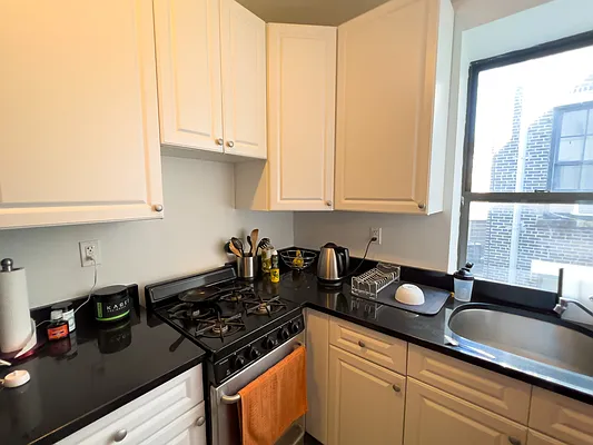 Rented by Denise Rosenblum, LREB | media 12