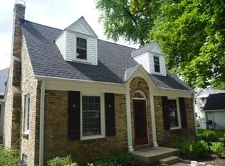 7007 W Clarke St, Wauwatosa, WI 53213