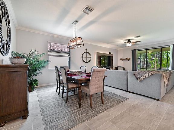 5th image of 11600 Onyx Cir