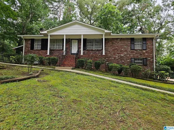 4349 Oak St, Pinson, AL 35126