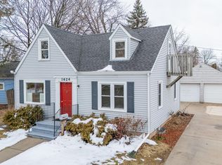 1624 W Commercial St, Appleton, WI 54914