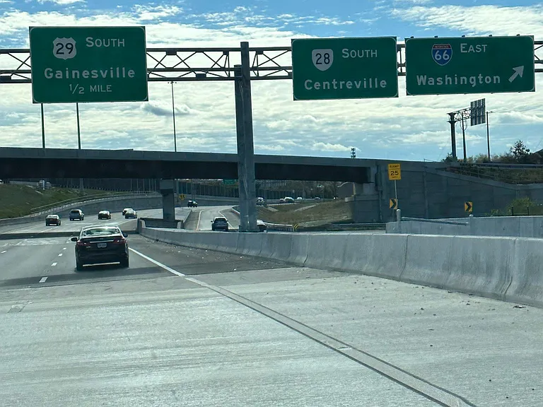 Easy exit from the north to Centreville, Washington and Gainesville