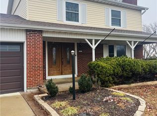 611 Fairway Ln, Fort Scott, KS 66701