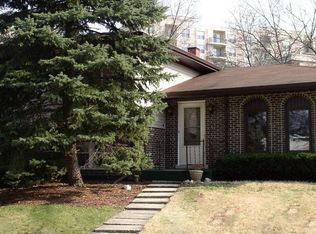 20W691 Glen Park Rd, Lombard, IL 60148