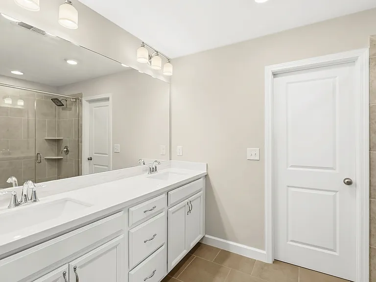 520 Cresentry Brk — Photo 9