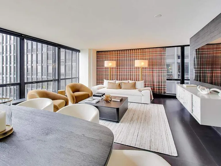 910 N Lake Shore Dr #1615 — Photo 3