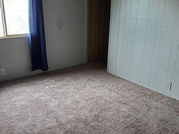 4th image of 388 N 62nd Ave
