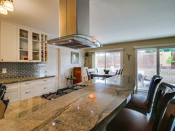 4th image of 5711 Chandler Dr