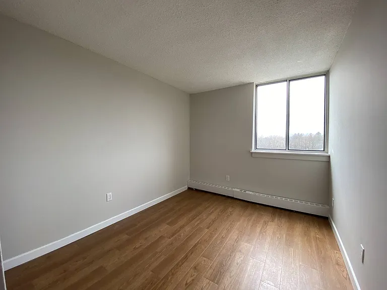 2199 Walker Ave — Photo 16