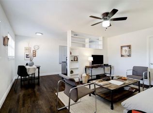 5102 Academy St APT 3, Houston, TX 77005