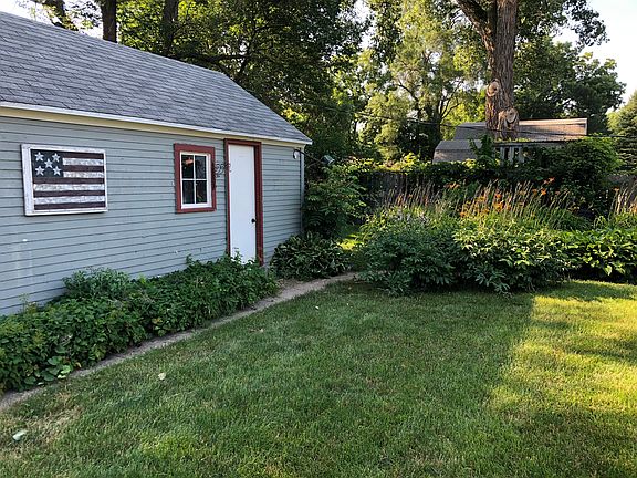 2nd image of 3428 Dearborn Blvd